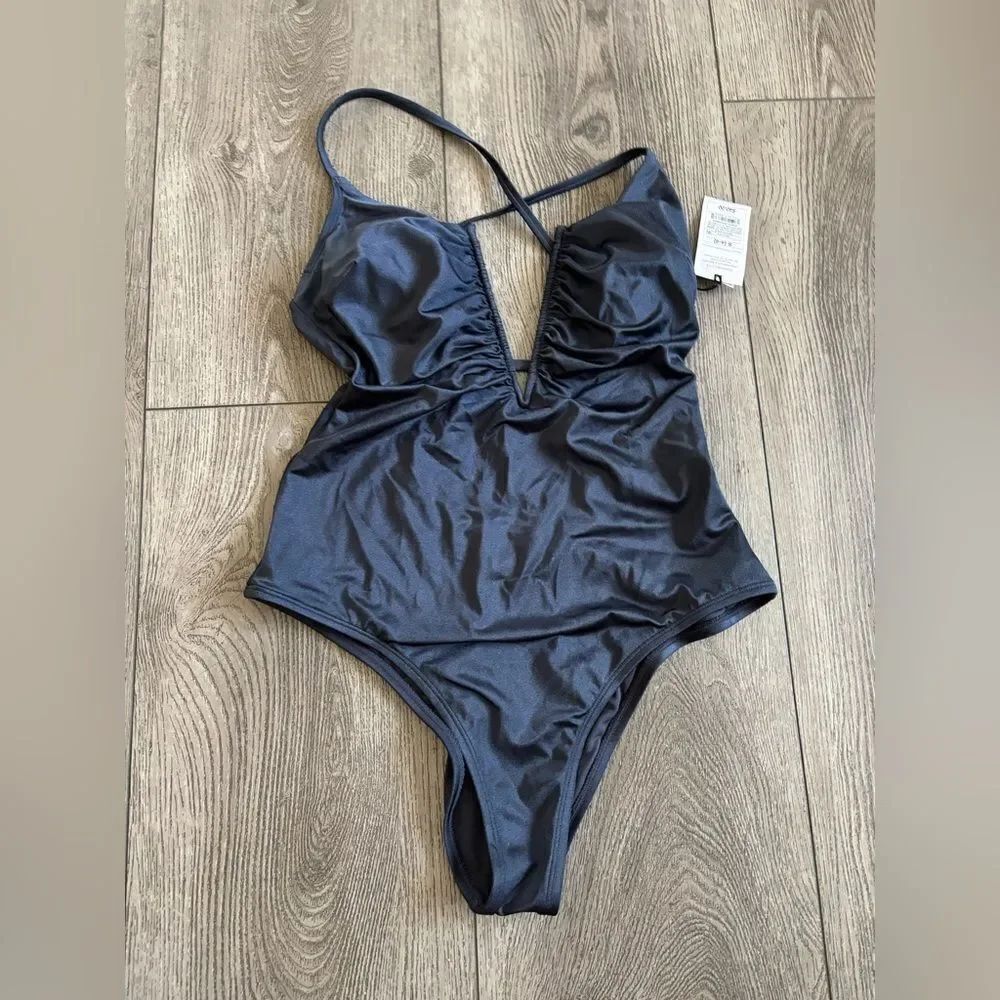 Shade and shore Elegant dark gray One-Piece Swimsuit